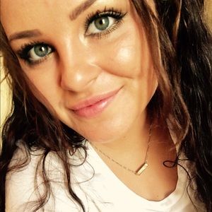 Meet your Posher, Ashlyn